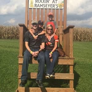 Meet your Posher, Holly